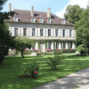 Chateau De Longeville , Deux-Chaises France