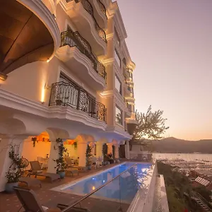 https://casa-margot-hotel.aegeanhotels.net